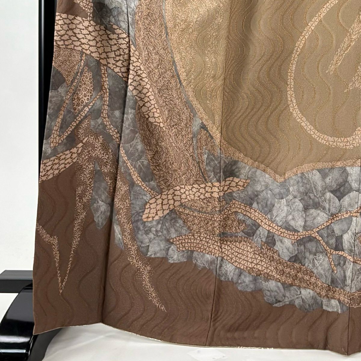 【美品】訪問服 身長169cm 袖長69.5cm L 雙層 葉柄 よろけ縞 茶 純蠶絲 秀品級