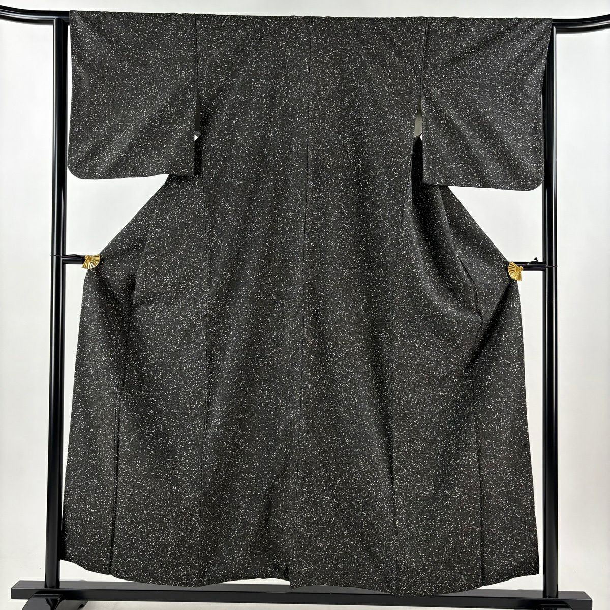 【美品】 小紋 身長157.5cm 袖長64cm M 雙層 紬織織 幾何學圖案 墨色 純蠶絲 名品級