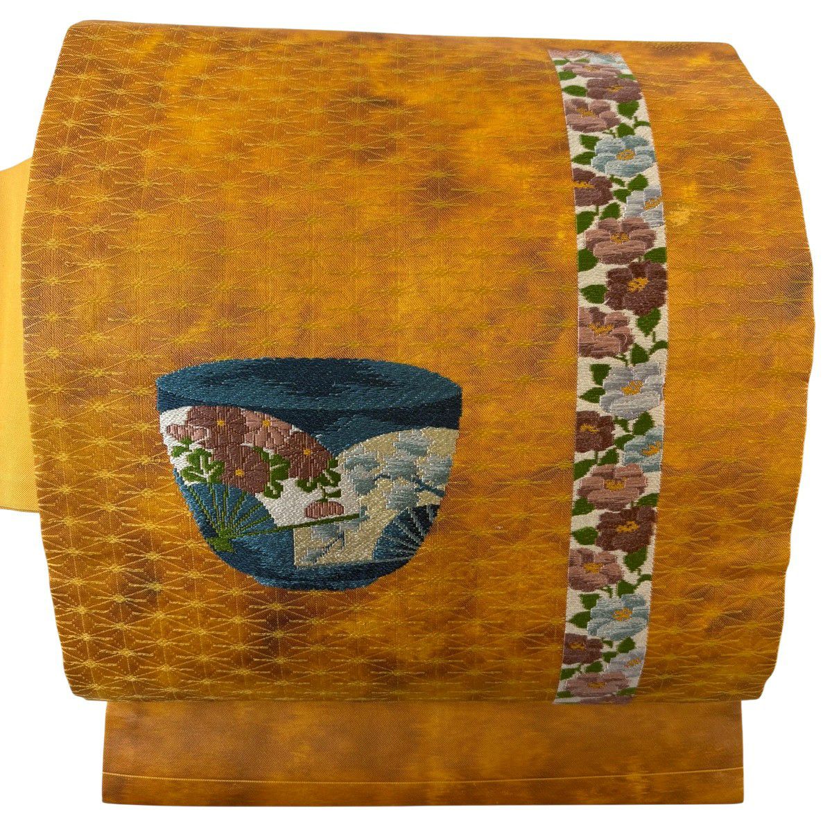 【美品】 名古屋帶 優品級 器物 草花紋刺繡 山吹 純蠶絲
