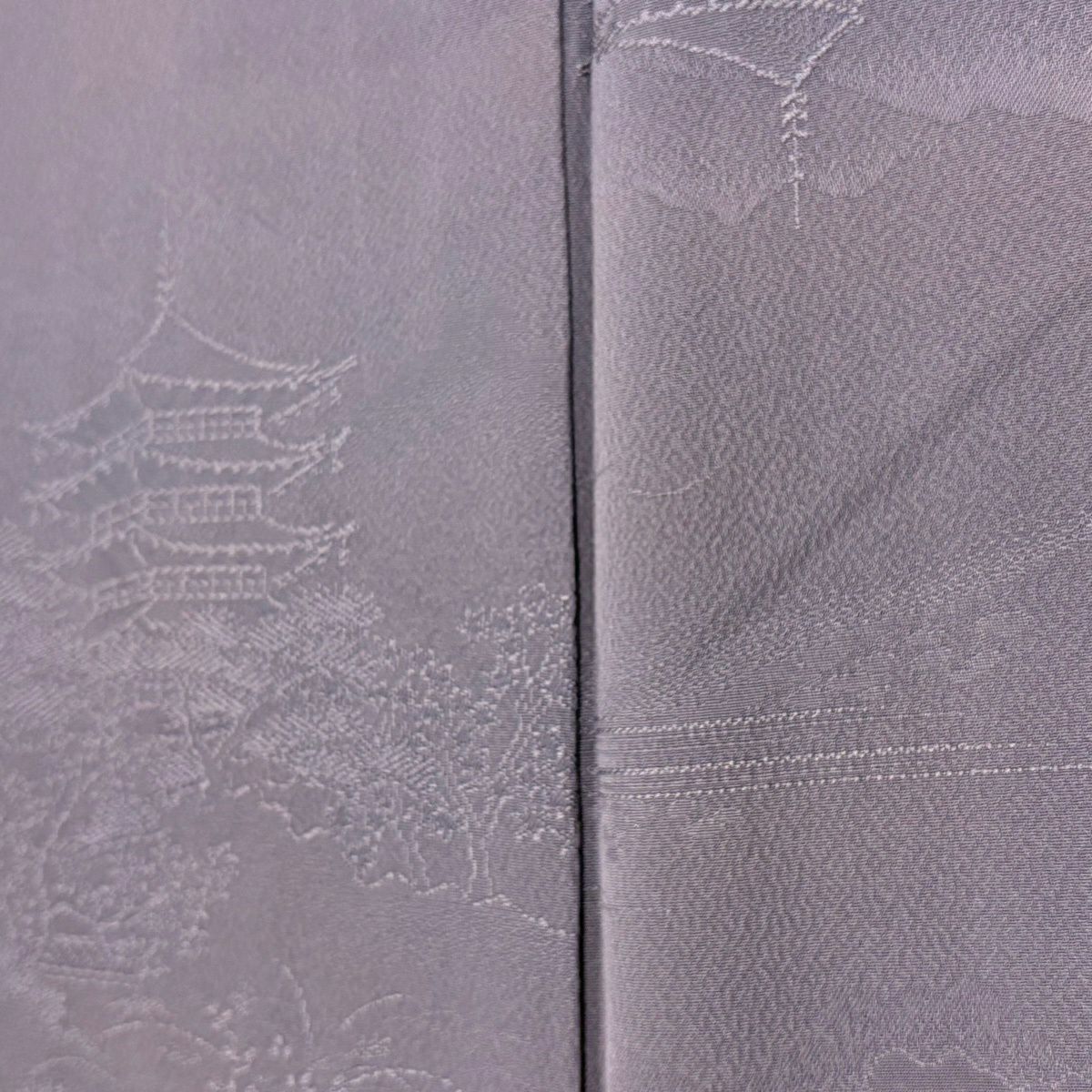 【美品】 小紋 身長158cm 袖長65.5cm M 雙層 建物 松樹 ぼかし 薄紫 純蠶絲 優品級 一つ紋