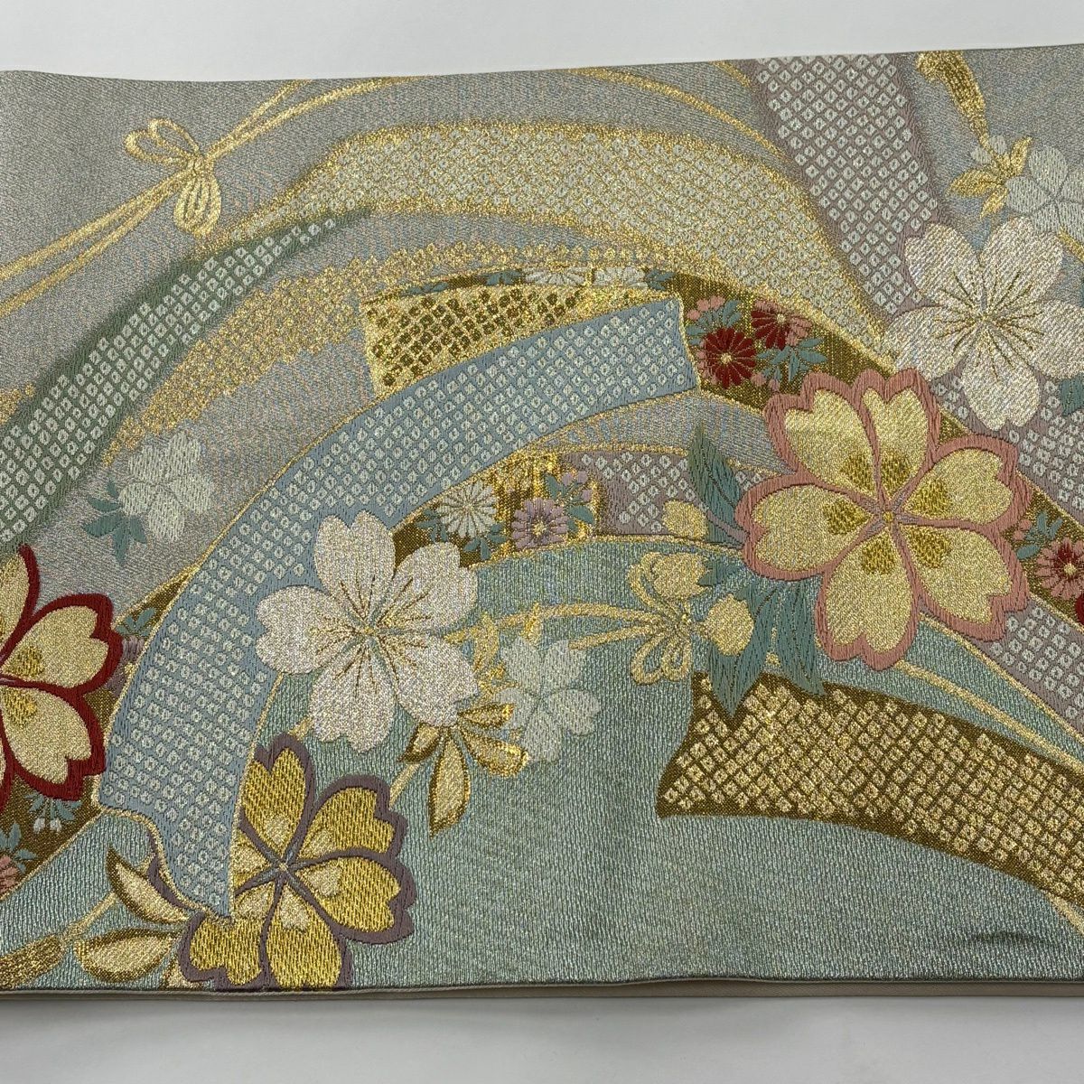 【美品】 袋帶 秀品級 振袖禮服禮服用 鈴乃屋 櫻花 熨斗紋 金銀彩 金金箔 淺綠 六通 純蠶絲
