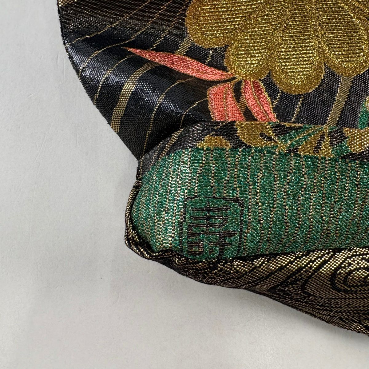 【美品】 袋帶 秀品級 附有落款 振袖禮服禮服用 草花紋紋 流水 金絲 金金箔 綠色 六通 純蠶絲
