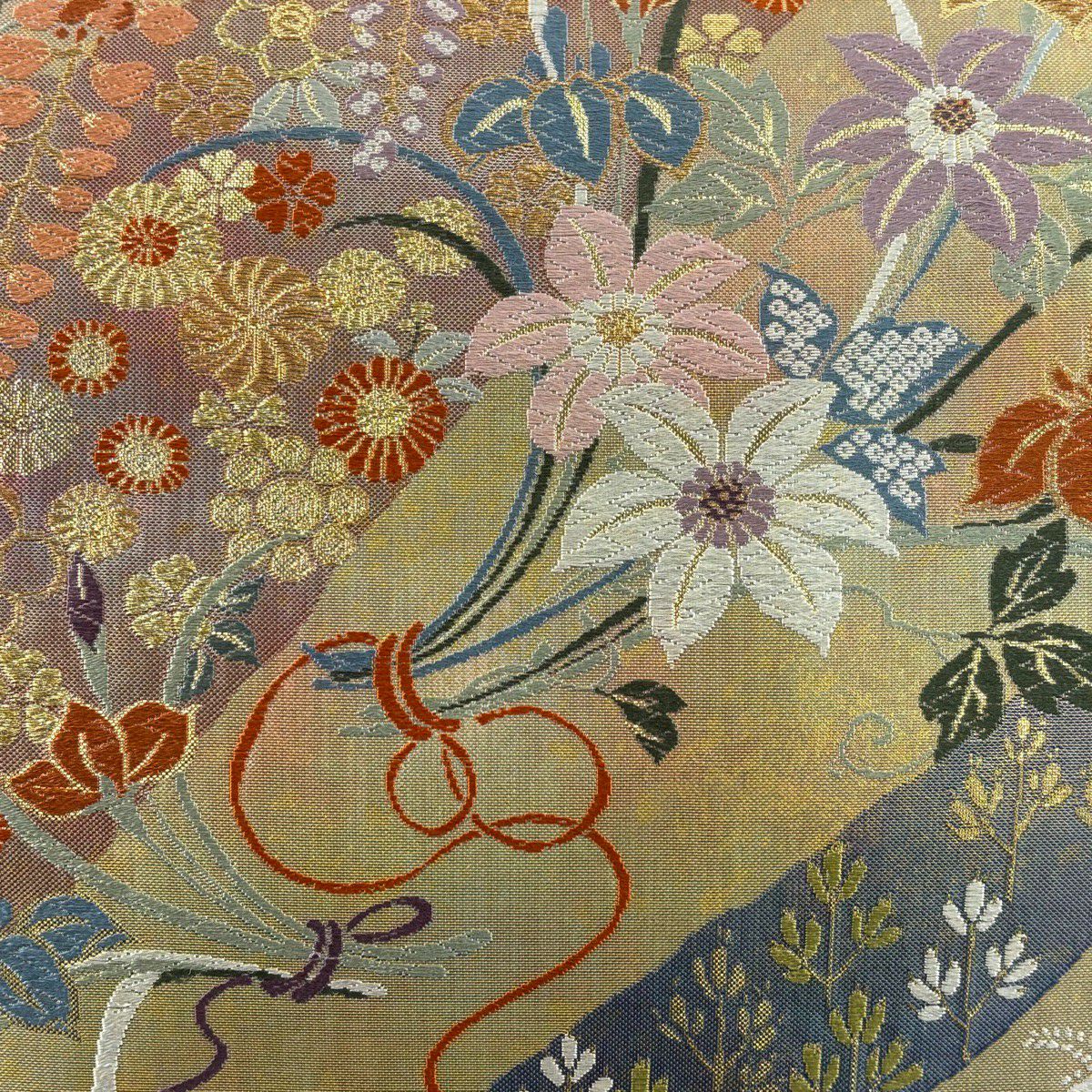 【美品】 袋帶 秀品級 慶長花束紋 寶盡くし 唐織 金絲 金 六通 純蠶絲