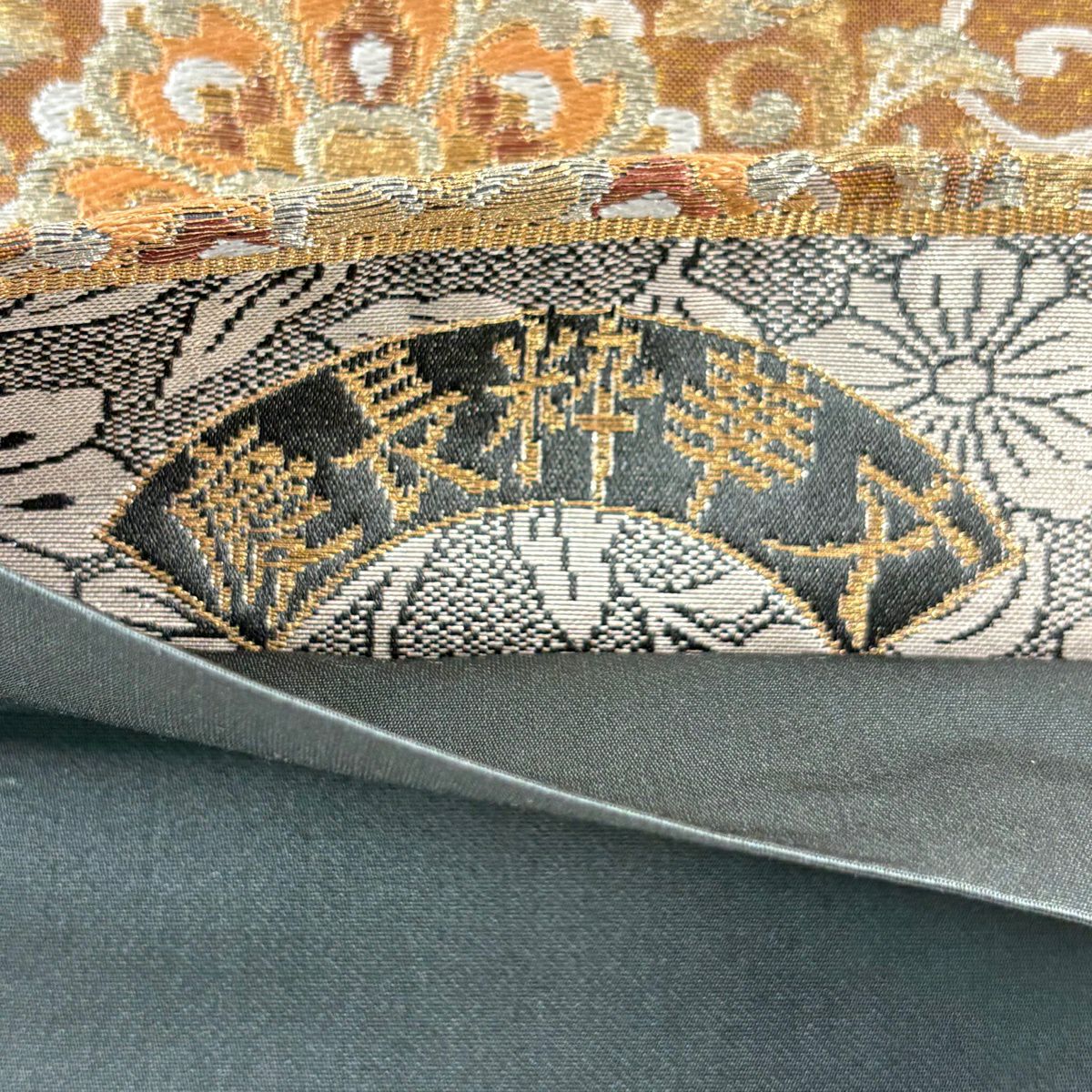 【美品】 袋帶 秀品級 華紋 波 金銀糸 金金箔 銀 六通 純蠶絲