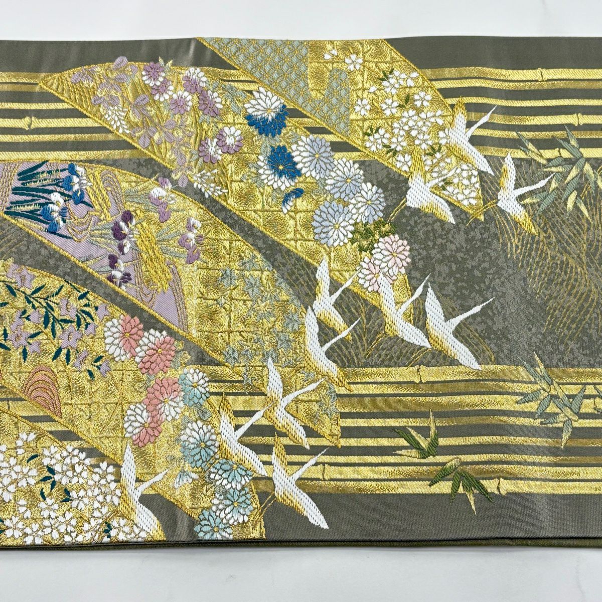 【美品】 袋帶 秀品級 四季彩花 草花紋 仙鶴 金絲 灰綠 六通 純蠶絲