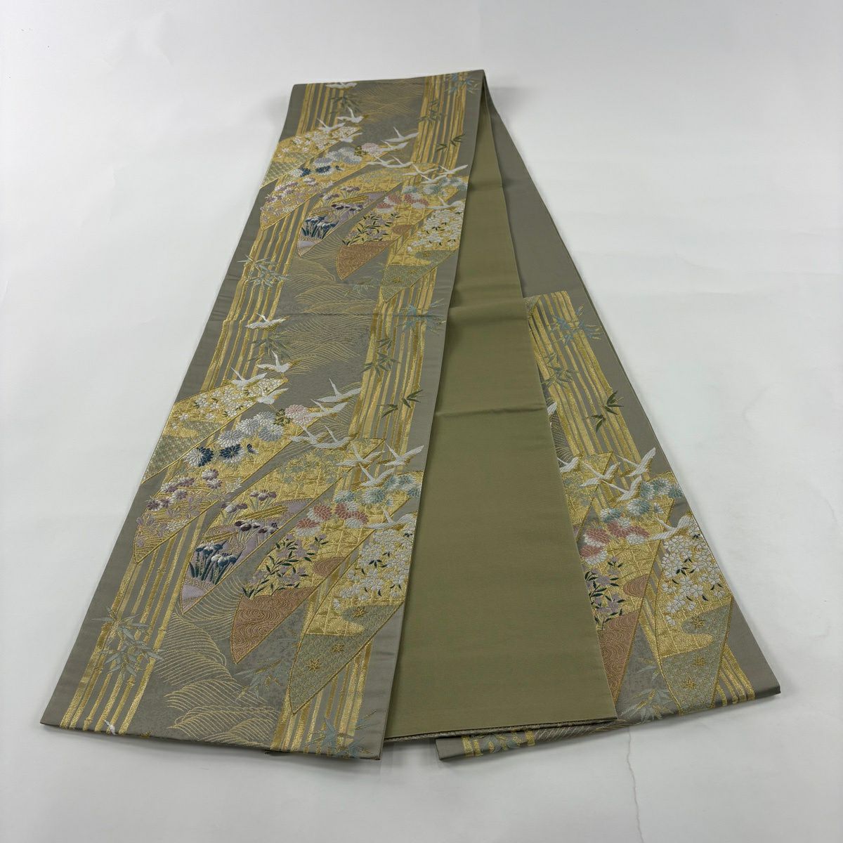 【美品】 袋帶 秀品級 四季彩花 草花紋 仙鶴 金絲 灰綠 六通 純蠶絲
