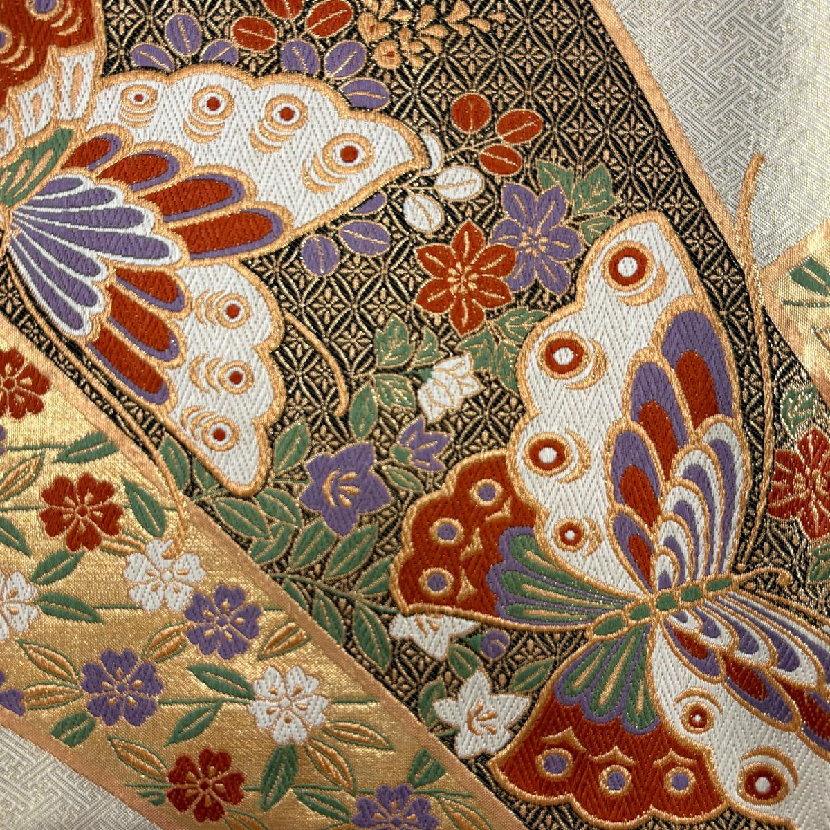 【美品】 袋帶 秀品級 振袖禮服禮服用 藤 蝶 金絲 金金箔 金色 六通 純蠶絲