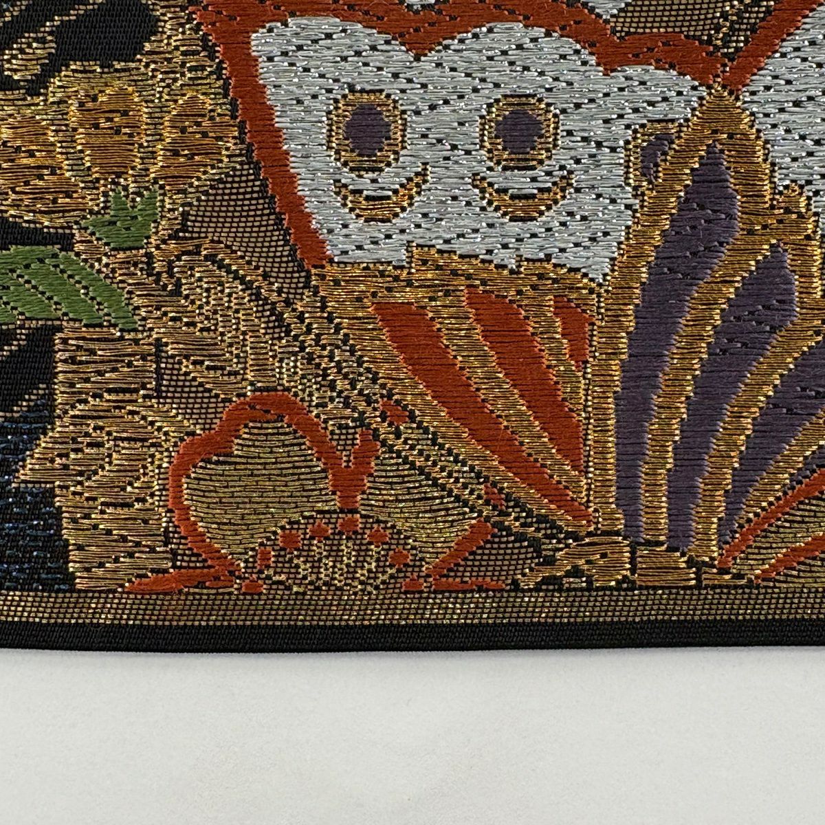 袋帶 秀品級 蝶 花丸紋 唐織 金金箔 黑 六通 純蠶絲