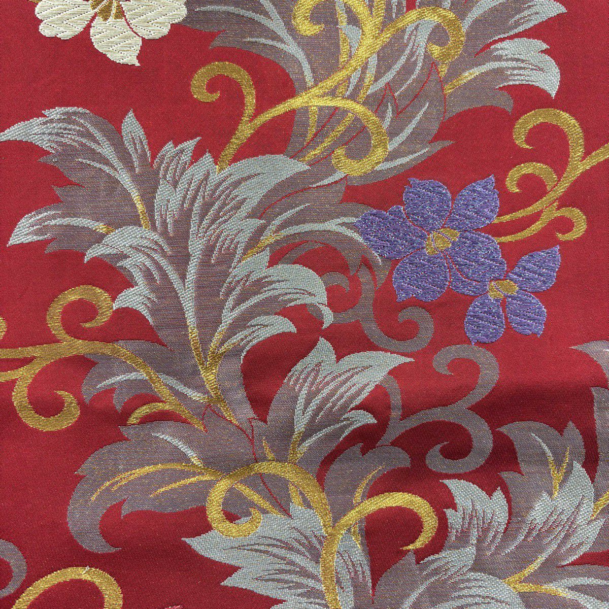 【美品】 袋帶 秀品級 花唐草紋 金糸 唐織 深紅 六通 純蠶絲