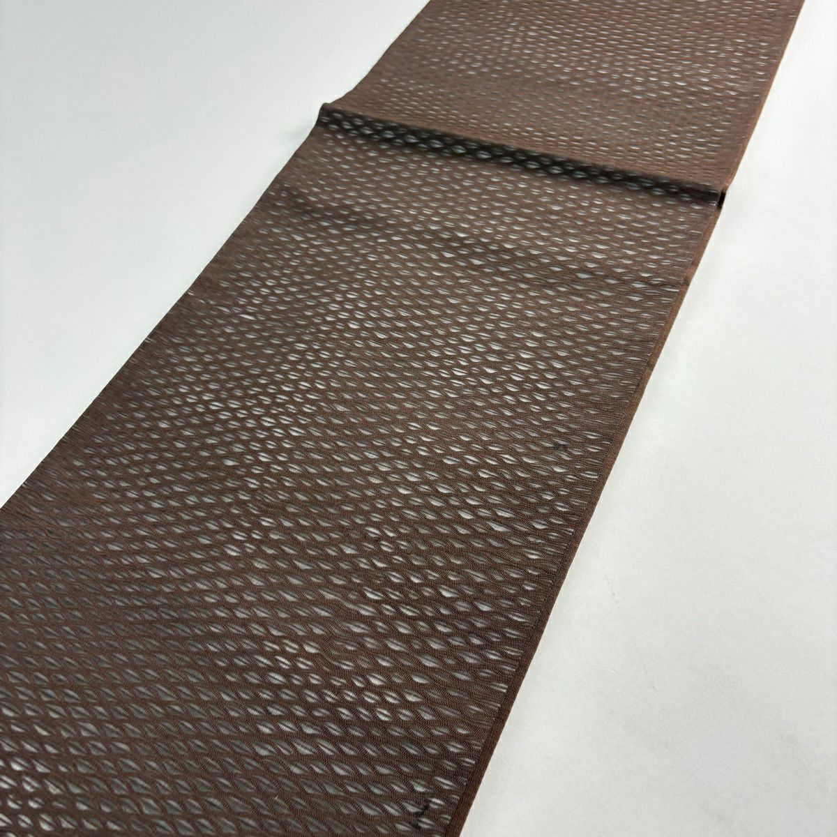 【美品】 袋帶 秀品級 霞 幾何學圖案 金金箔 金絲 淺茶 細帶圖案 純蠶絲