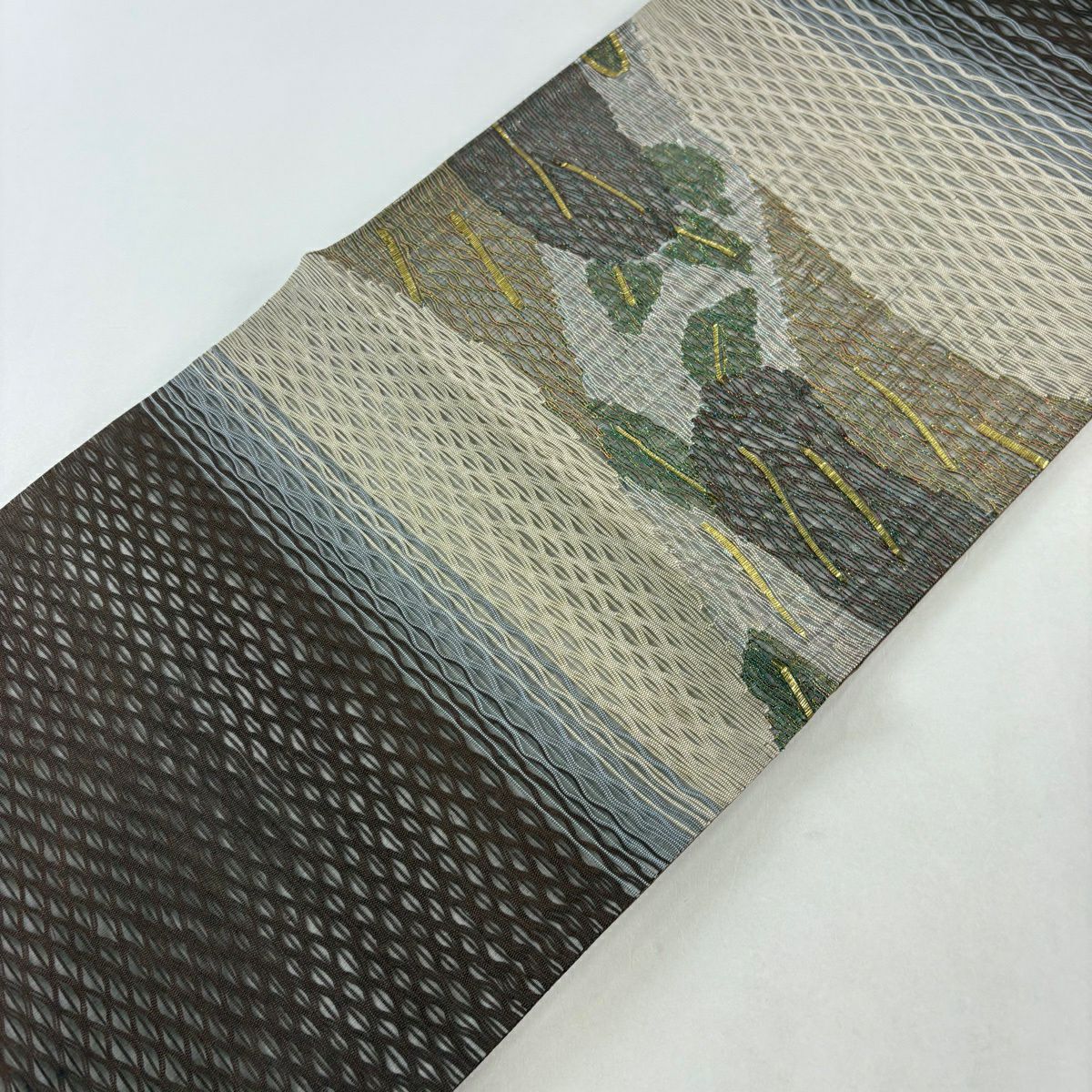 【美品】 袋帶 秀品級 霞 幾何學圖案 金金箔 金絲 淺茶 細帶圖案 純蠶絲