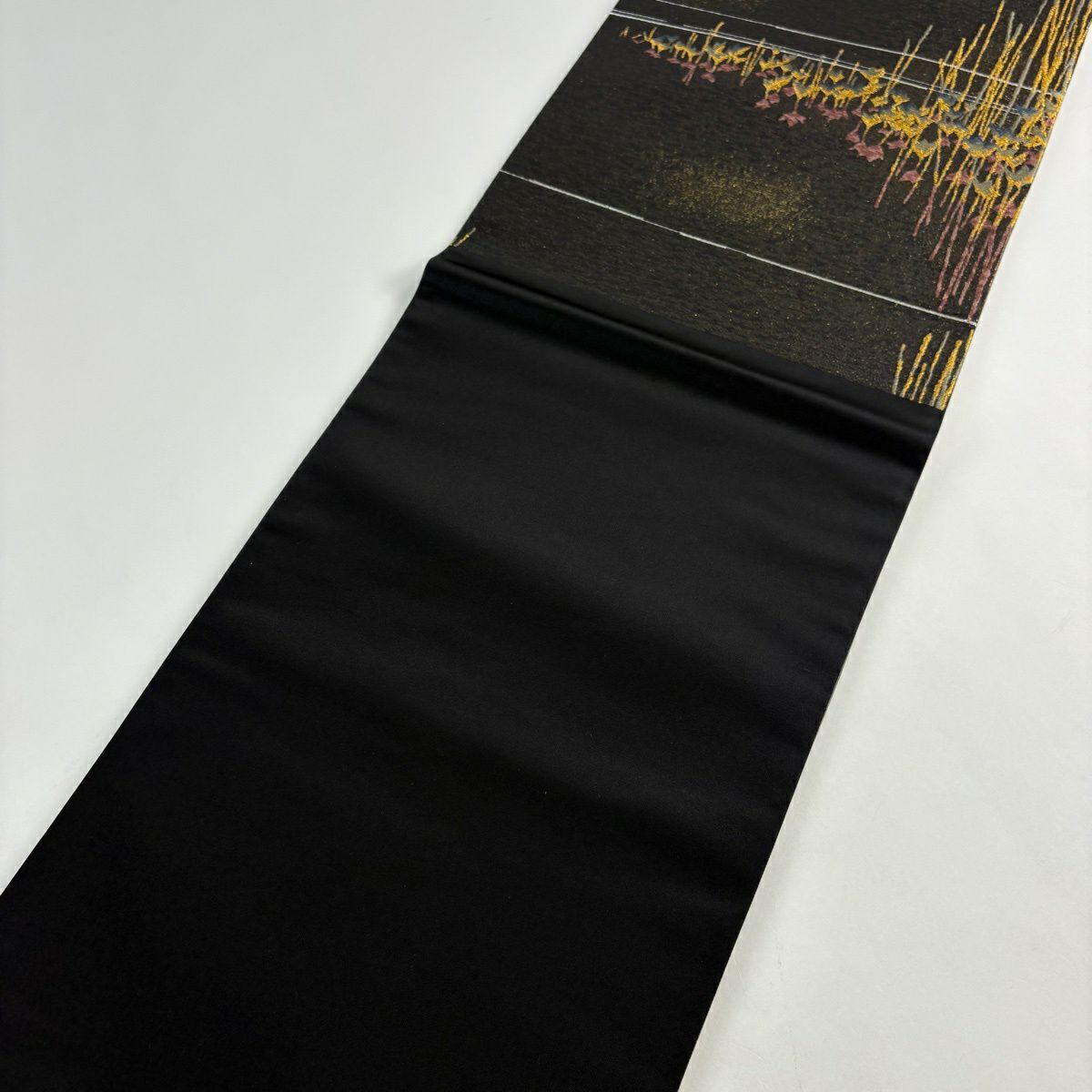 【美品】 袋帶 秀品級 幾何學 縞 金銀糸 金通 黑 六通 純蠶絲