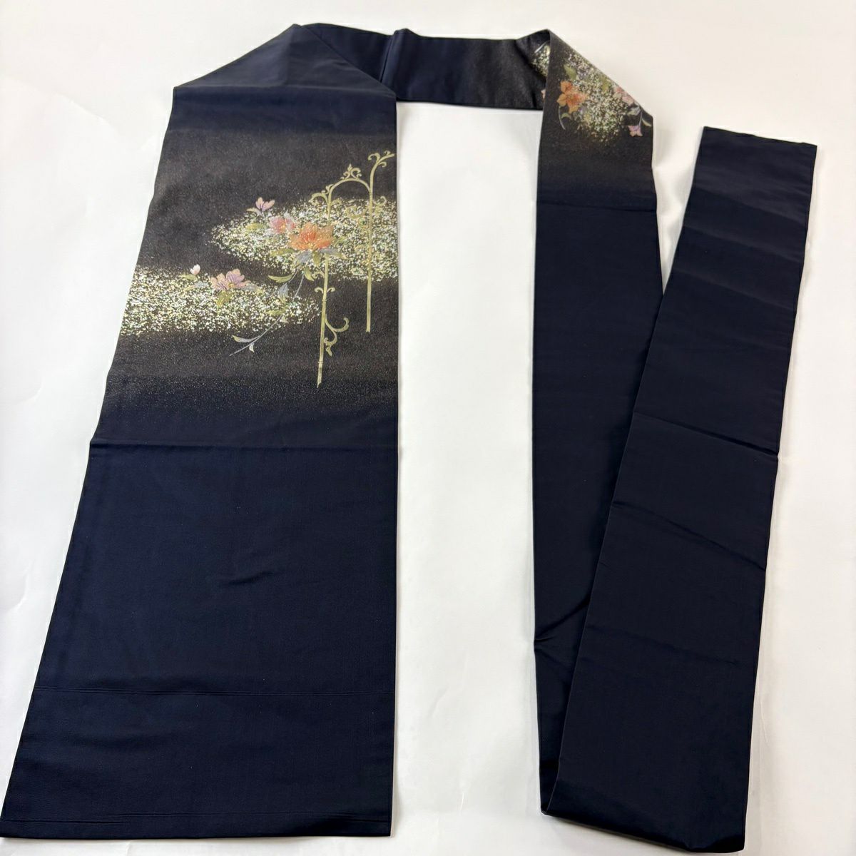名古屋帶 秀品級 關西仕立 草花紋紋 金銀彩 黑 純蠶絲