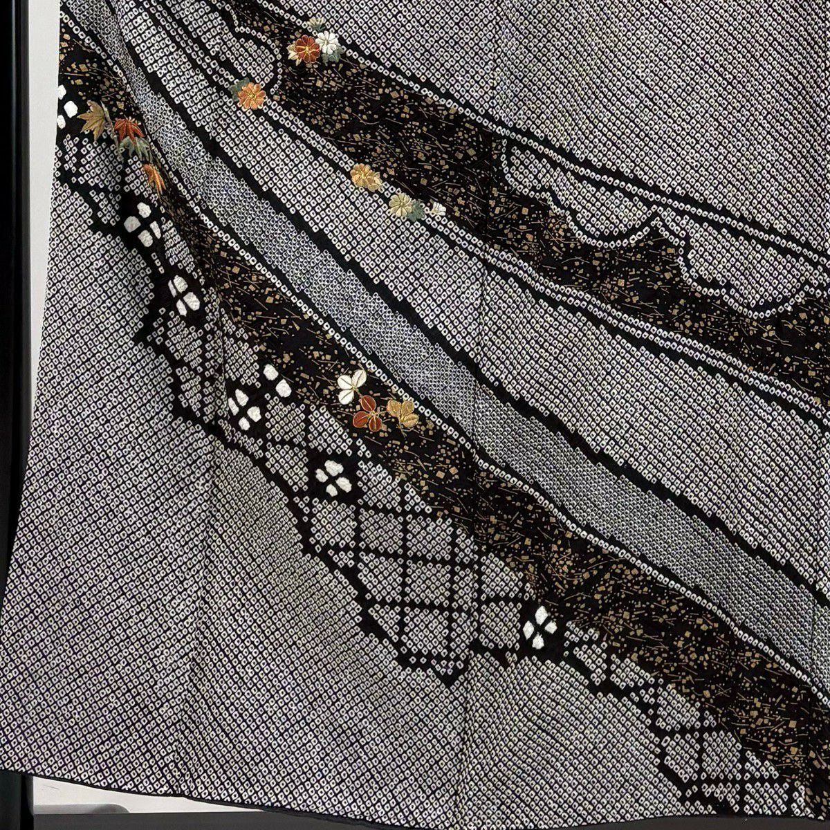 訪問服 身長154.5cm 袖長62.5cm S 雙層 菊花 笹 刺繡 絞染 黑 純蠶絲 秀品級