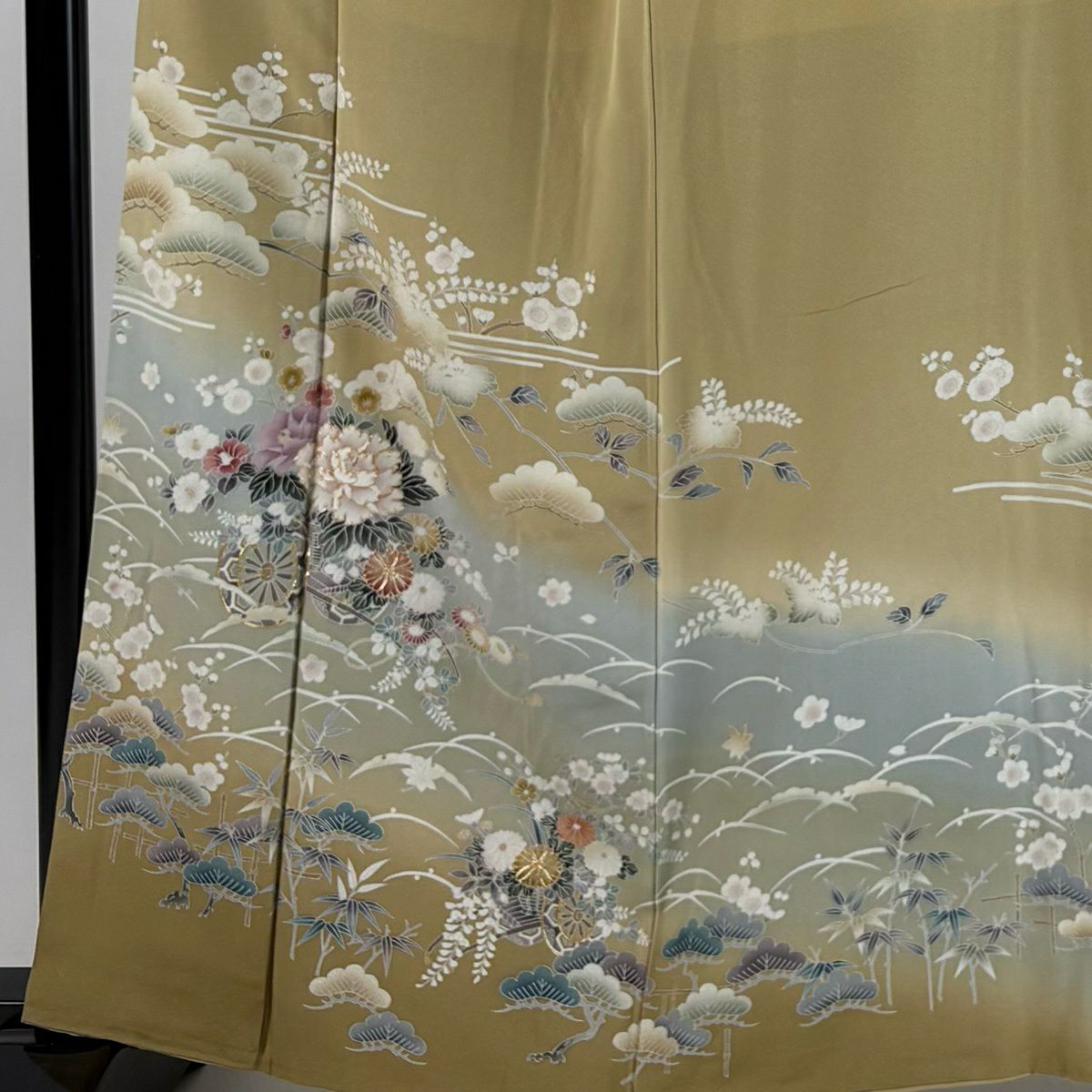 留袖禮服禮服 身長162cm 袖長65cm M 雙層 花車 松樹竹子梅花 金絲 金銀彩 淺黃土 純蠶絲 優品級 一個紋