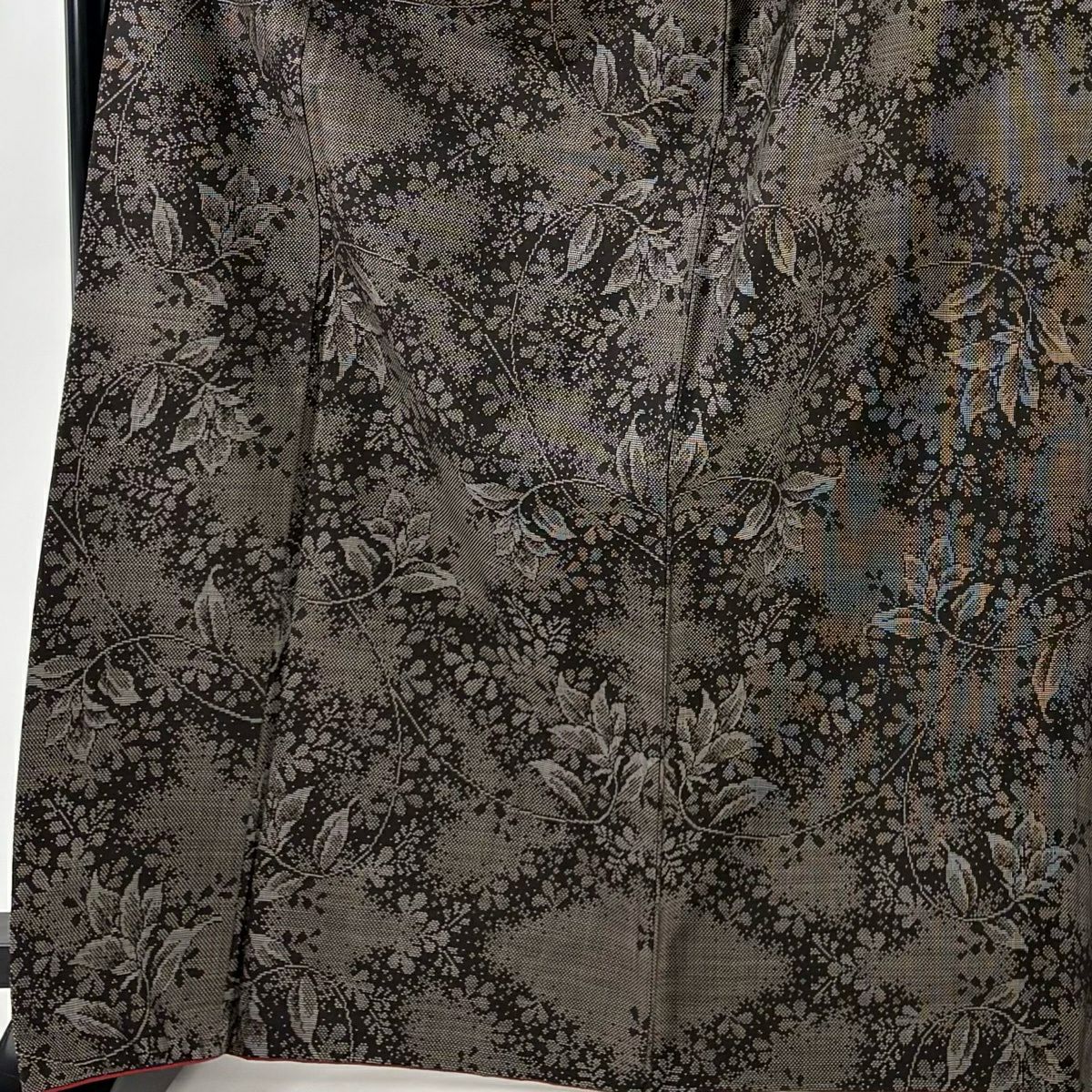 【美品】 紬織 身長170cm 袖長68.5cm L 雙層 花唐草紋 焦茶 純蠶絲 秀品級