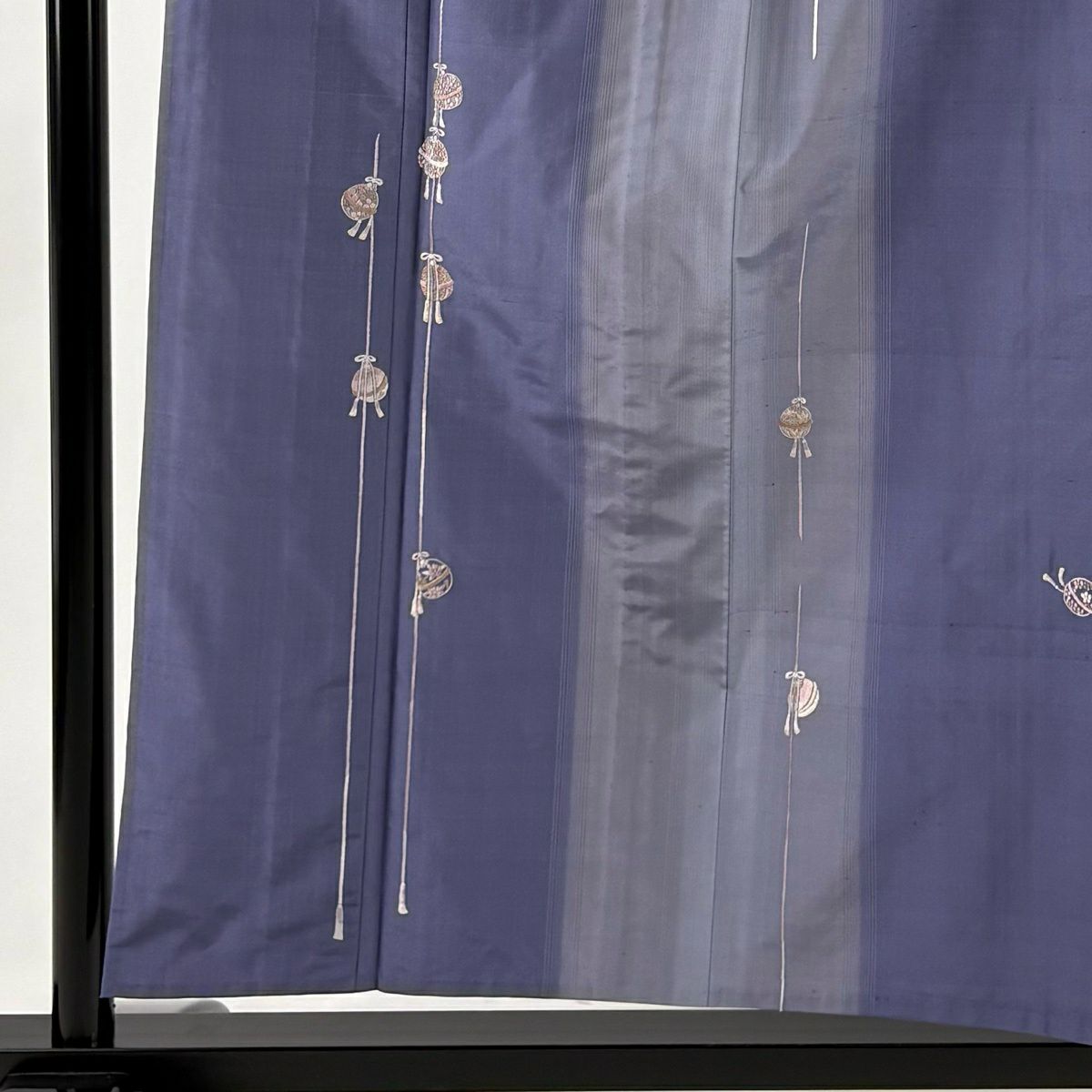 【美品】 付下 身長157.5cm 袖長62.5cm S 單層 紬織織 藥玉 草花紋紋 刺繡 淺紫 純蠶絲 優品級