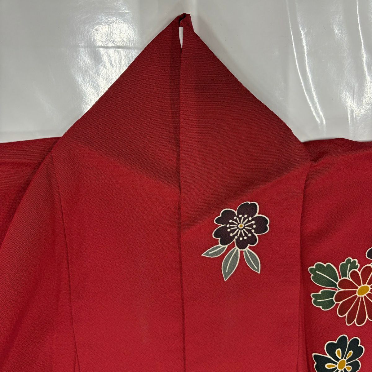 振袖禮服 身長156cm 袖長65.5cm M 雙層 草花紋紋 蝶圖案 漸層 紅 純蠶絲 優品級