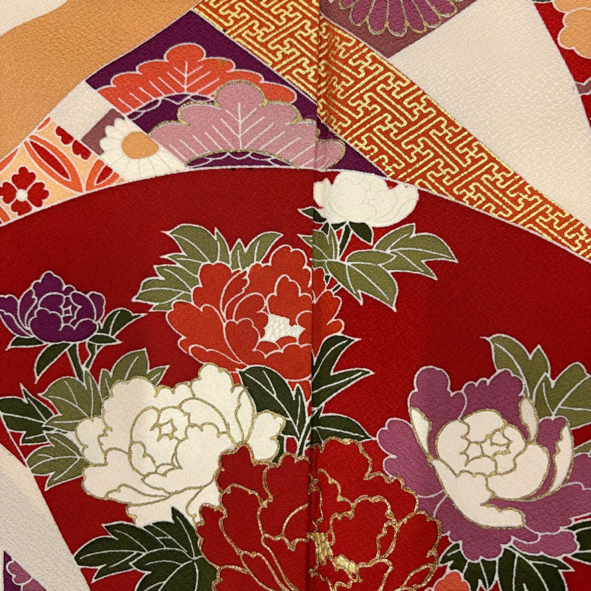 振袖禮服 身長155.5cm 袖長63.5cm S 雙層 扇子 松樹竹子梅花 金絲 金銀彩 奶油色 純蠶絲 優品級