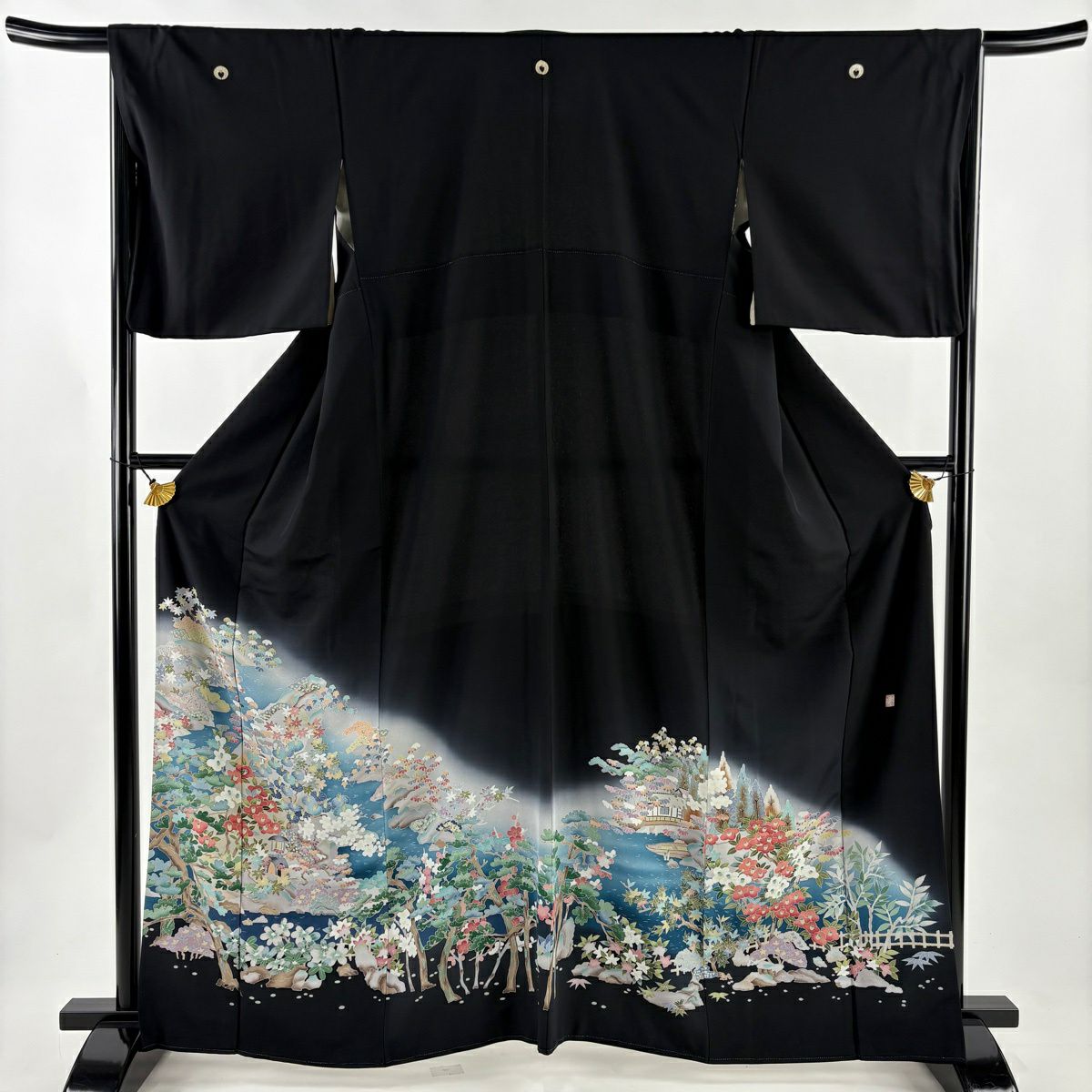 黑留袖禮服 身長163.5cm 袖長67cm M 雙層 落款有 松樹梅花 水邊的風景 漸層 黑 純蠶絲 優品級