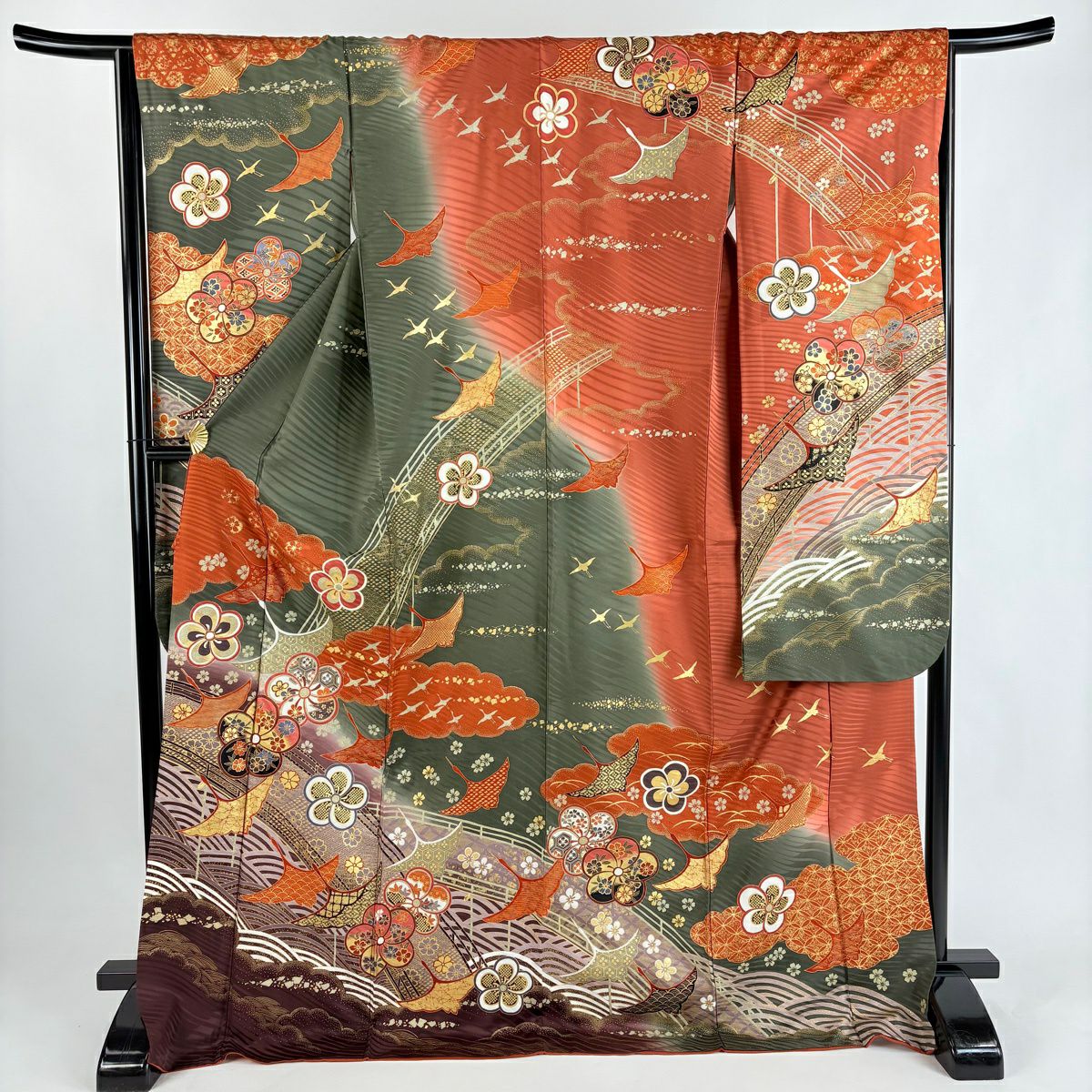振袖禮服 身長174.5cm 袖長64.5cm M 雙層 仙鶴 梅花 金彩裝飾 染分 茶綠 純蠶絲 秀品級
