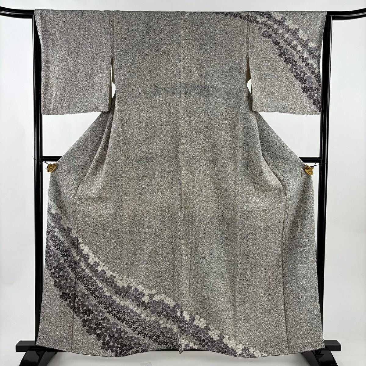 【美品】訪問服 身長160.5cm 袖長65cm M 雙層 落款 花 幾何學 金銀彩 灰白 純蠶絲 秀品級