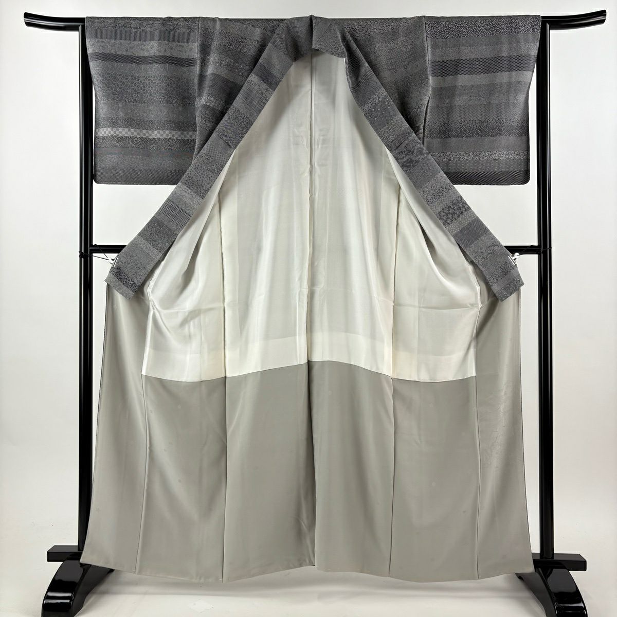 【美品】 江戶小紋 身長162.5cm 袖長64.5cm M 雙層 金田昇 名古屋帶套裝 落款あり 寄せ柄 草花紋 灰 純蠶絲 秀品級