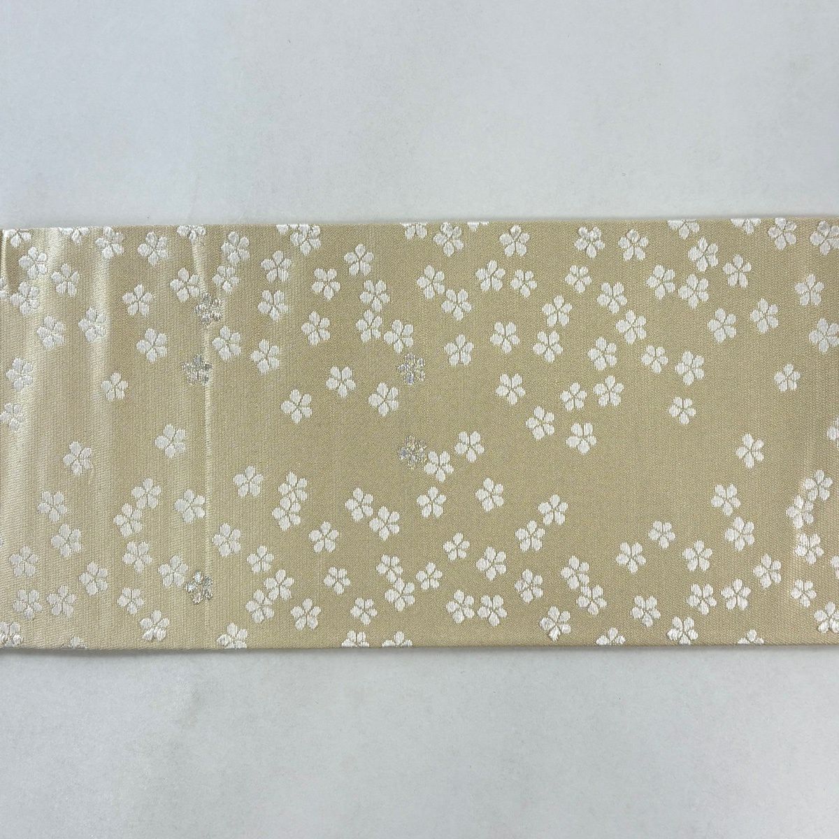 名古屋帶 優品級 小花 金銀彩 米色 化纖