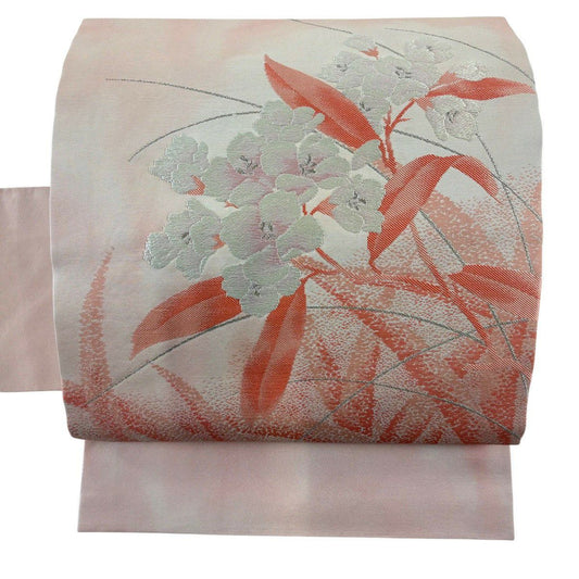 【美品】 名古屋帶 優品級 草花紋刺繡 銀線 淺粉色 純蠶絲