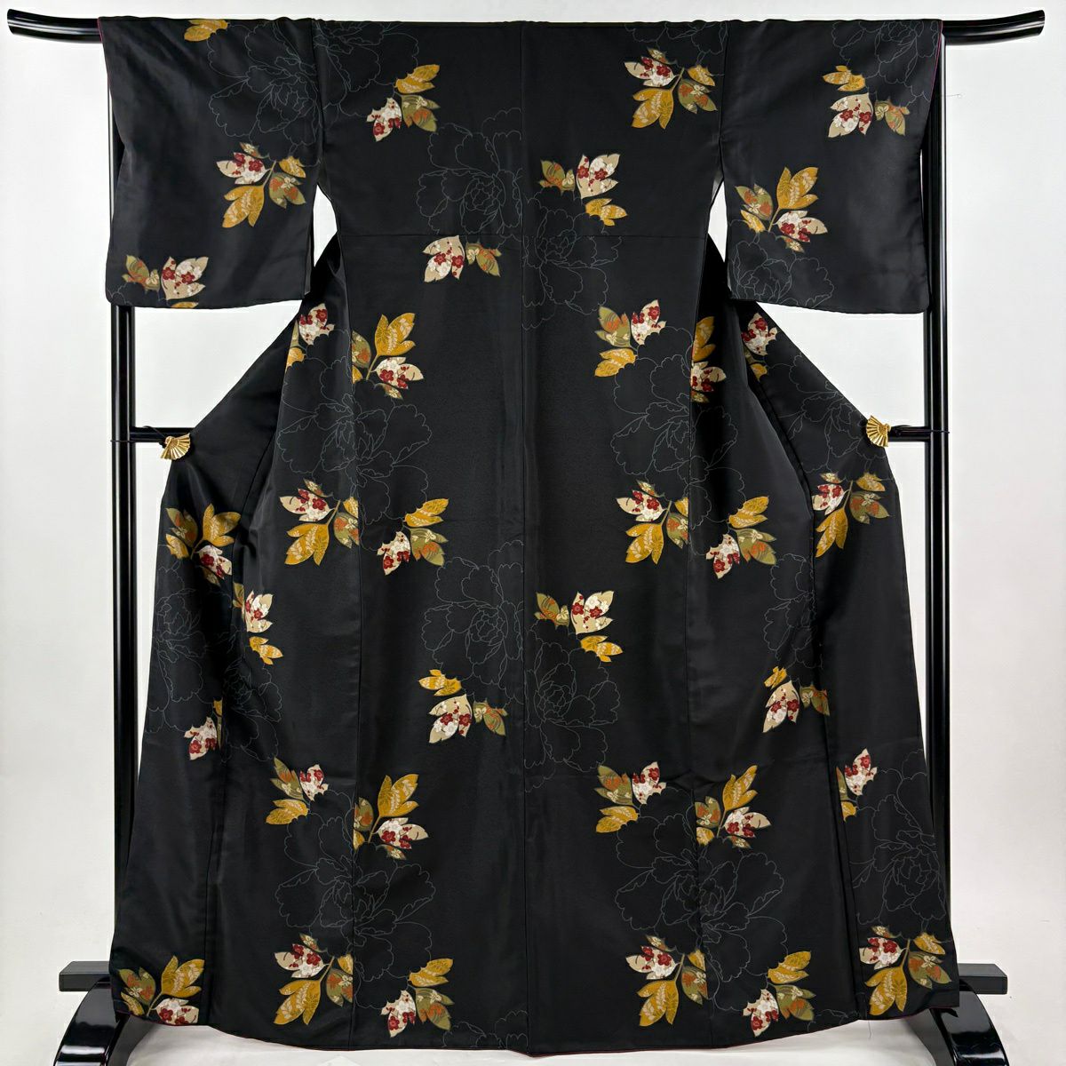 【美品】 小紋 身長168cm 袖長67cm M 雙層 可洗和服 牡丹 梅花 黑 化纖 優品級