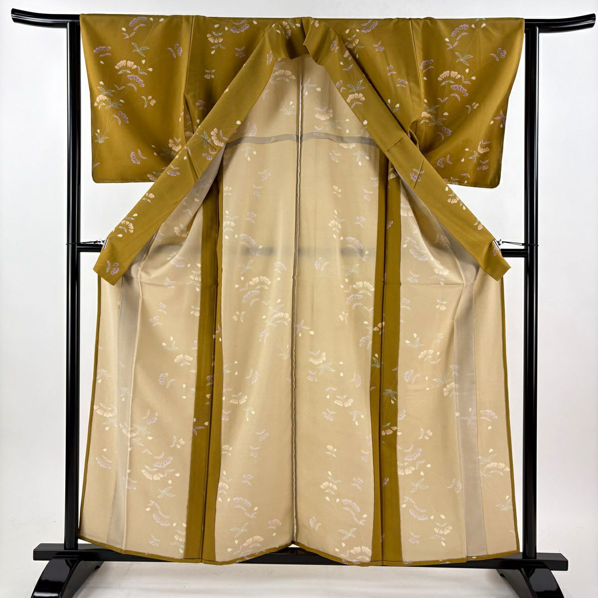 【美品】 小紋 身長160.5cm 袖長63cm S 單層 可洗和服 草花紋紋 山吹茶 化纖 優品級