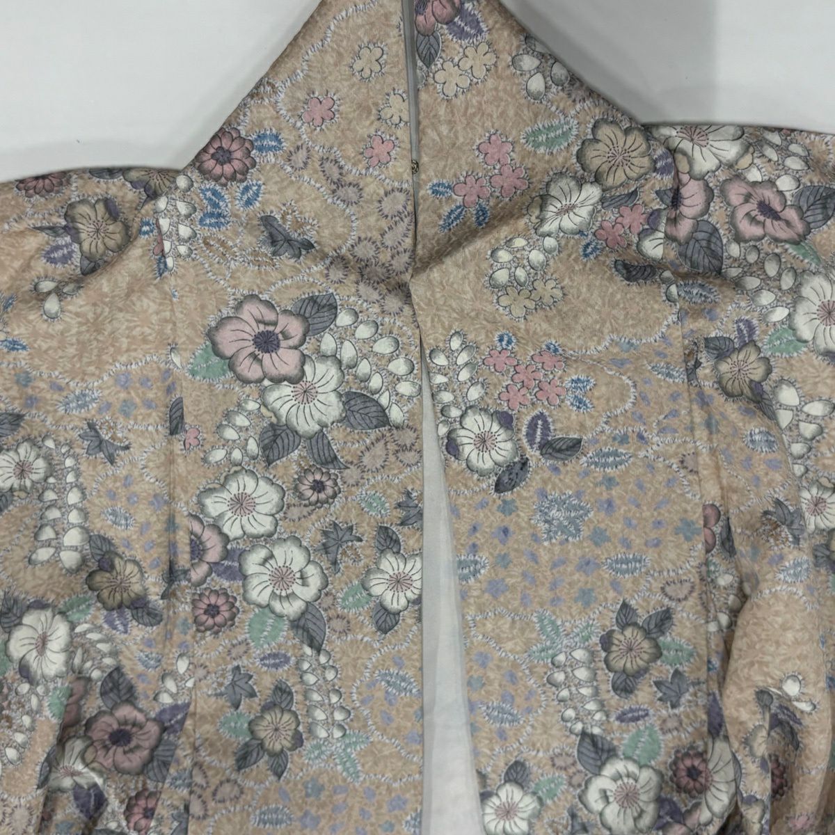 【美品】 小紋 身長160cm 袖長67.5cm L 雙層 洗得的和服 辻花染圖案 淺豆色 化纖 優品級
