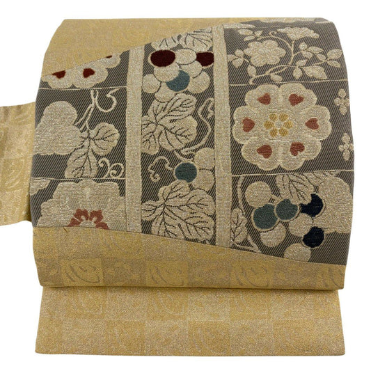 【美品】 名古屋帶 逸品級 華紋 葡萄 金銀絲 切嵌 米色 純蠶絲