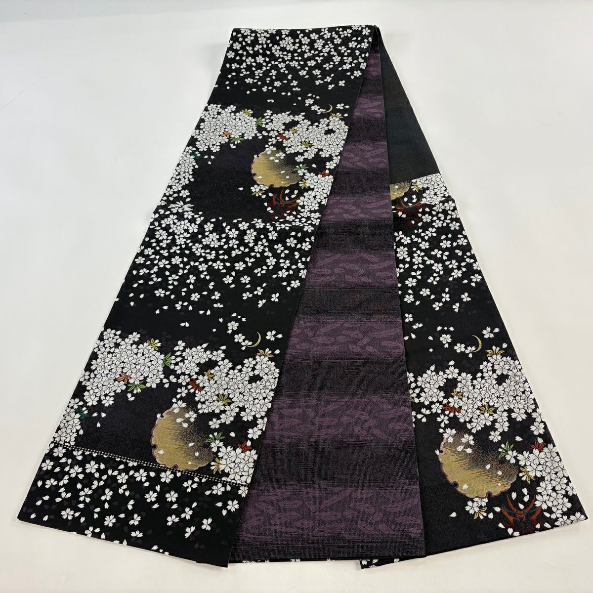 【美品】 袋帶 逸品級 雪輪 隈取 金金箔 濃紫 六通 純蠶絲