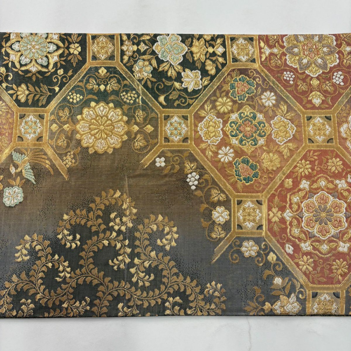 【美品】 袋帶 秀品級 蜀江華紋 蝶 金金箔 金絲 金 六通 純蠶絲