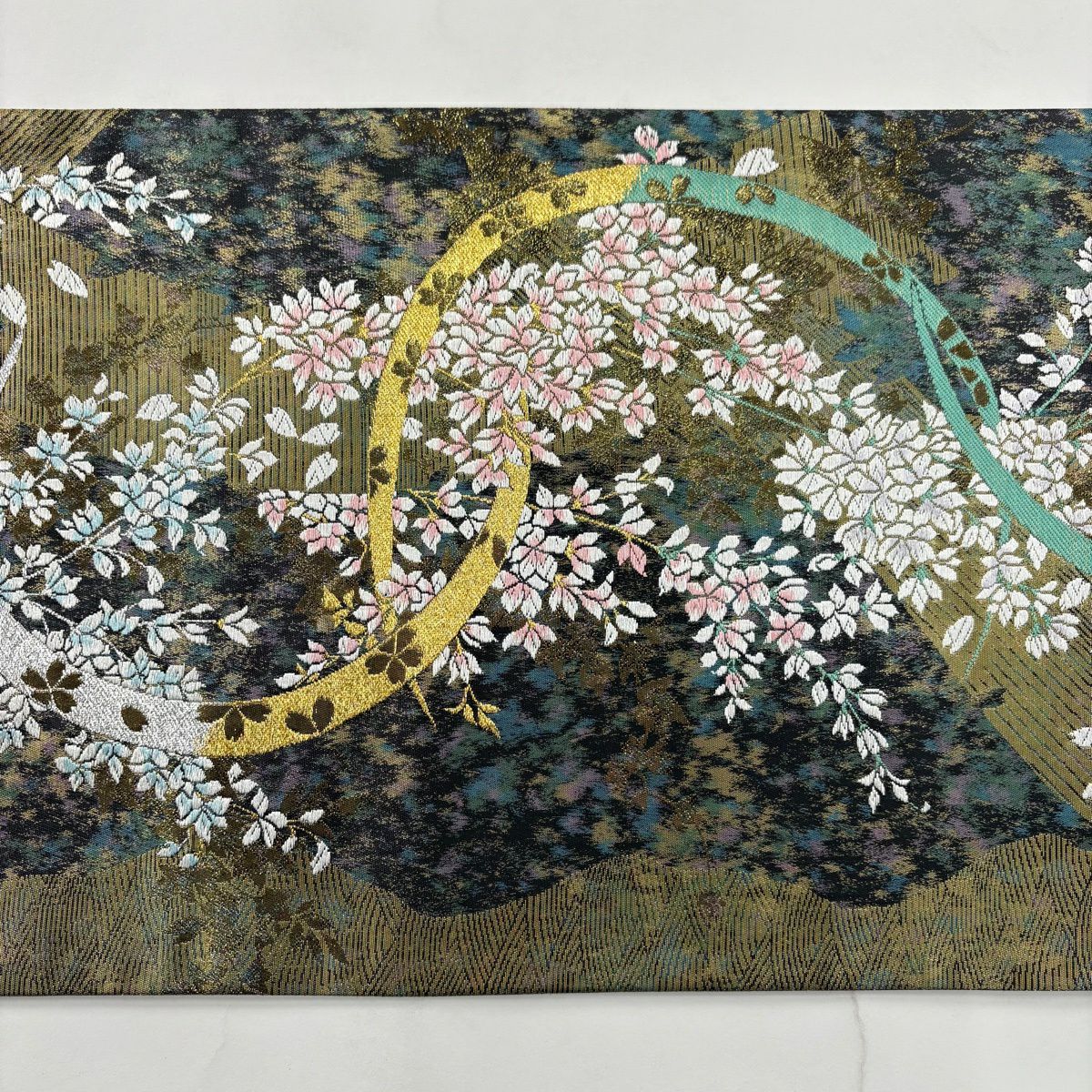 【美品】 袋帶 秀品級 夢優花 幾何學 刺繡 金金箔 深綠 六通 純蠶絲