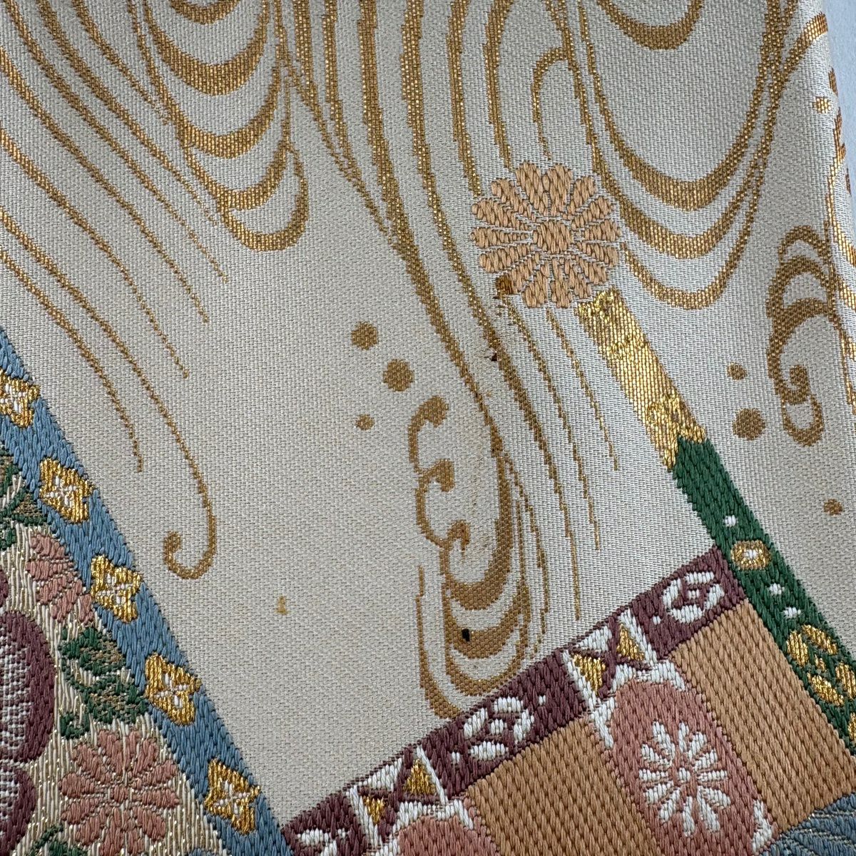 袋帶 秀品級 華紋 花唐草紋 金金箔 金絲 山吹茶 六通 純蠶絲