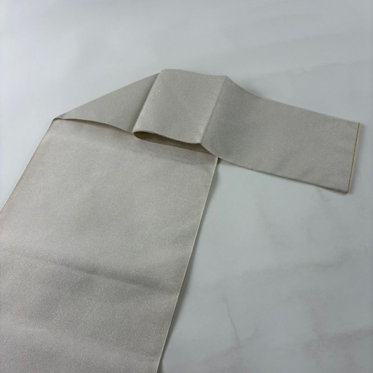 【美品】名古屋帶 優品級 八寸名古屋帶 松樹葉仕立 扇子面 牡丹 金銀彩 米色 純蠶絲