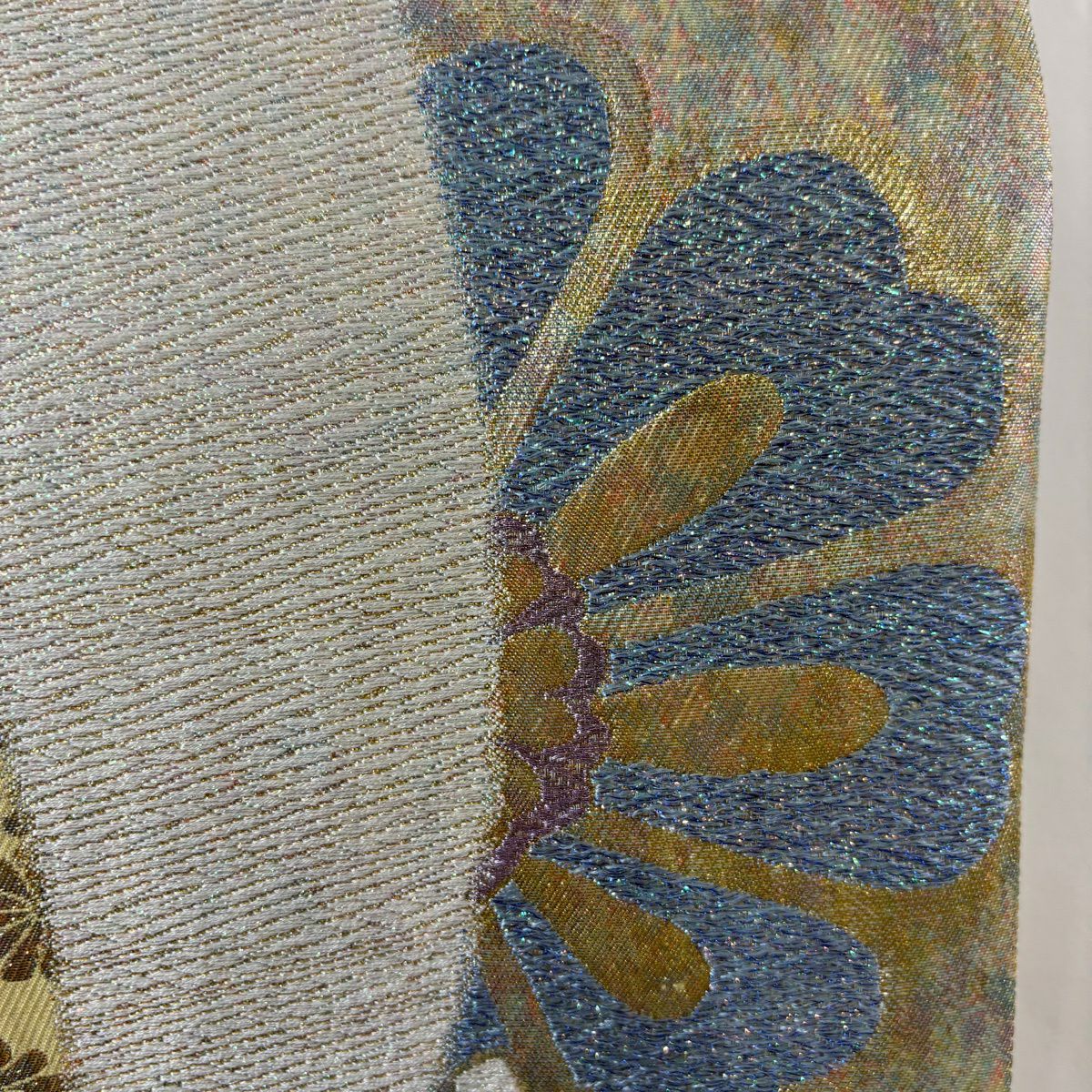 袋帶 秀品級 振袖禮服禮服用 菊花花 流水 金絲 金金箔 奶油色 六通 純蠶絲