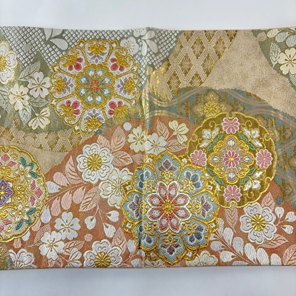 【美品】 袋帶 秀品級 華紋 立涌 金銀糸 唐織 米色 六通 純蠶絲