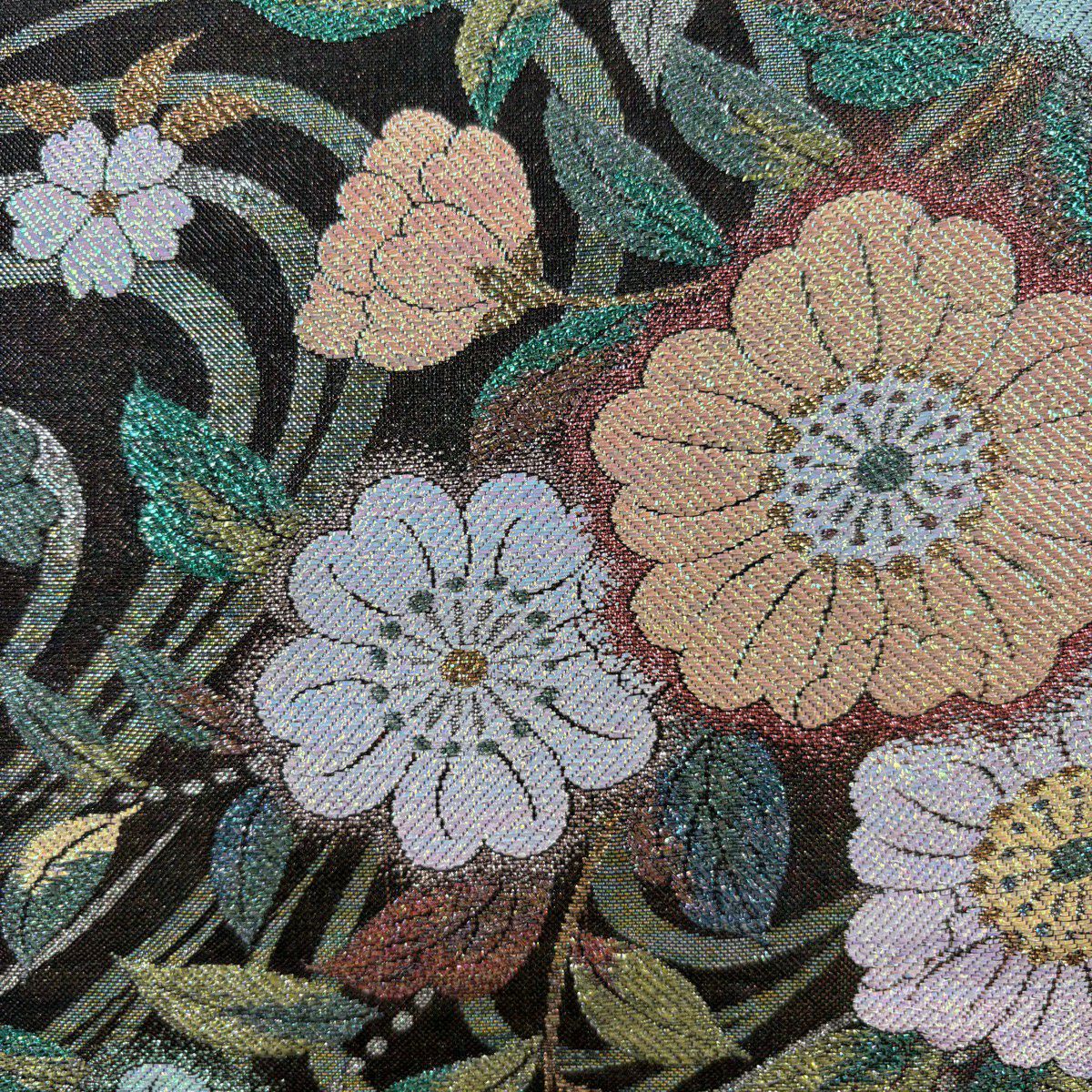 【美品】 袋帶 秀品級 草花紋紋 渦卷 金金箔 黑灰 六通 純蠶絲