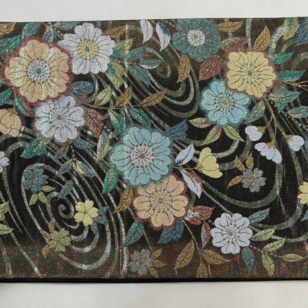 【美品】 袋帶 秀品級 草花紋紋 渦卷 金金箔 黑灰 六通 純蠶絲