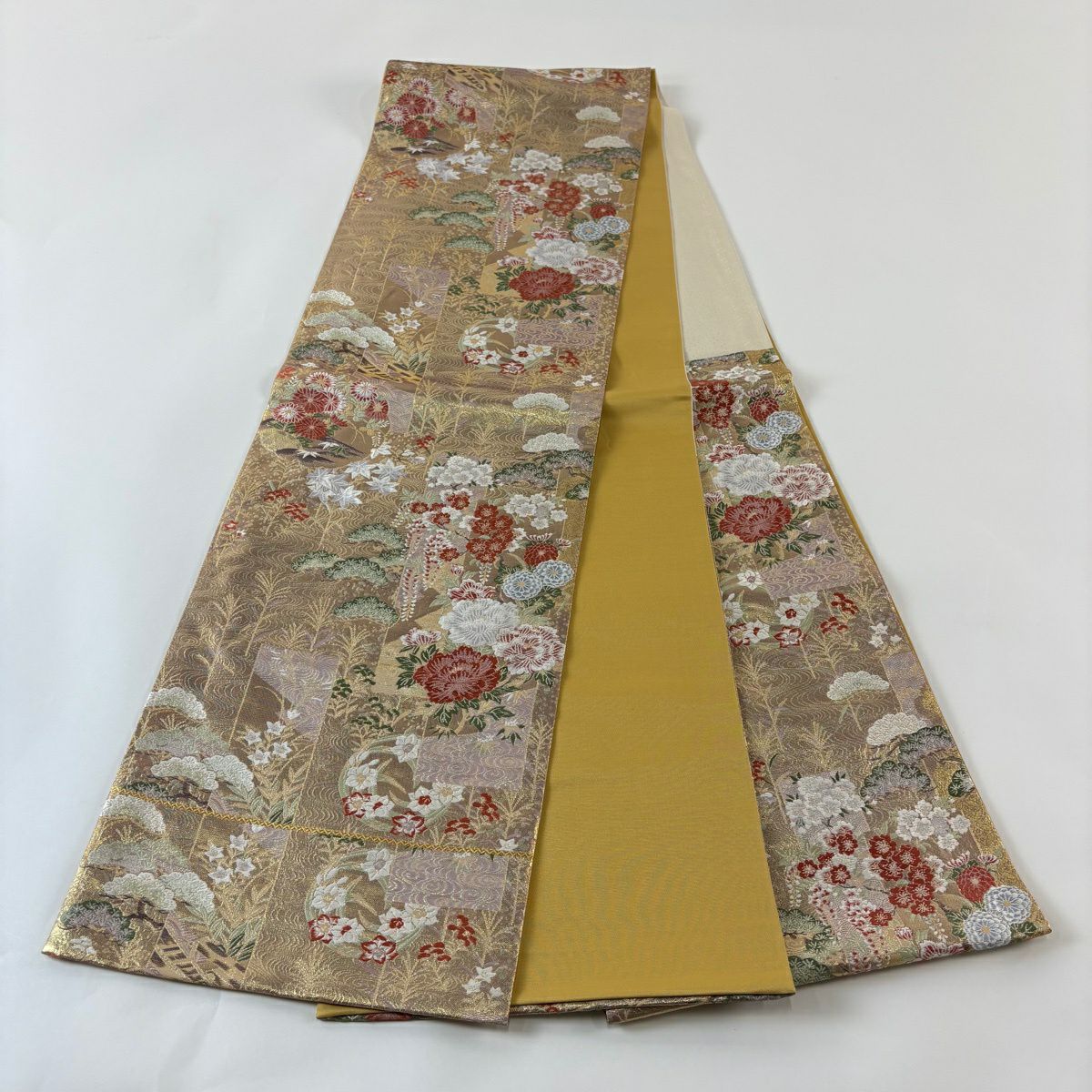 【美品】 袋帶 秀品級 壓卷秀風紋樣 花丸紋 金絲 金金箔 金 六通 純蠶絲