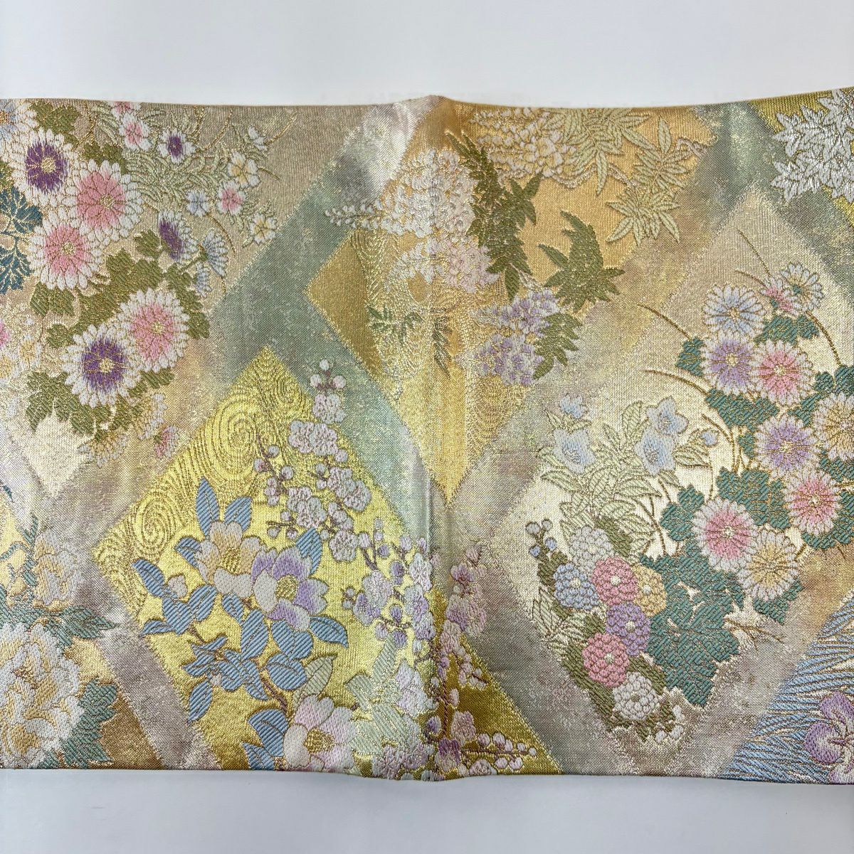 【美品】 袋帶 秀品級 草花紋紋 流水 金銀彩 金金箔 米色 六通 純蠶絲