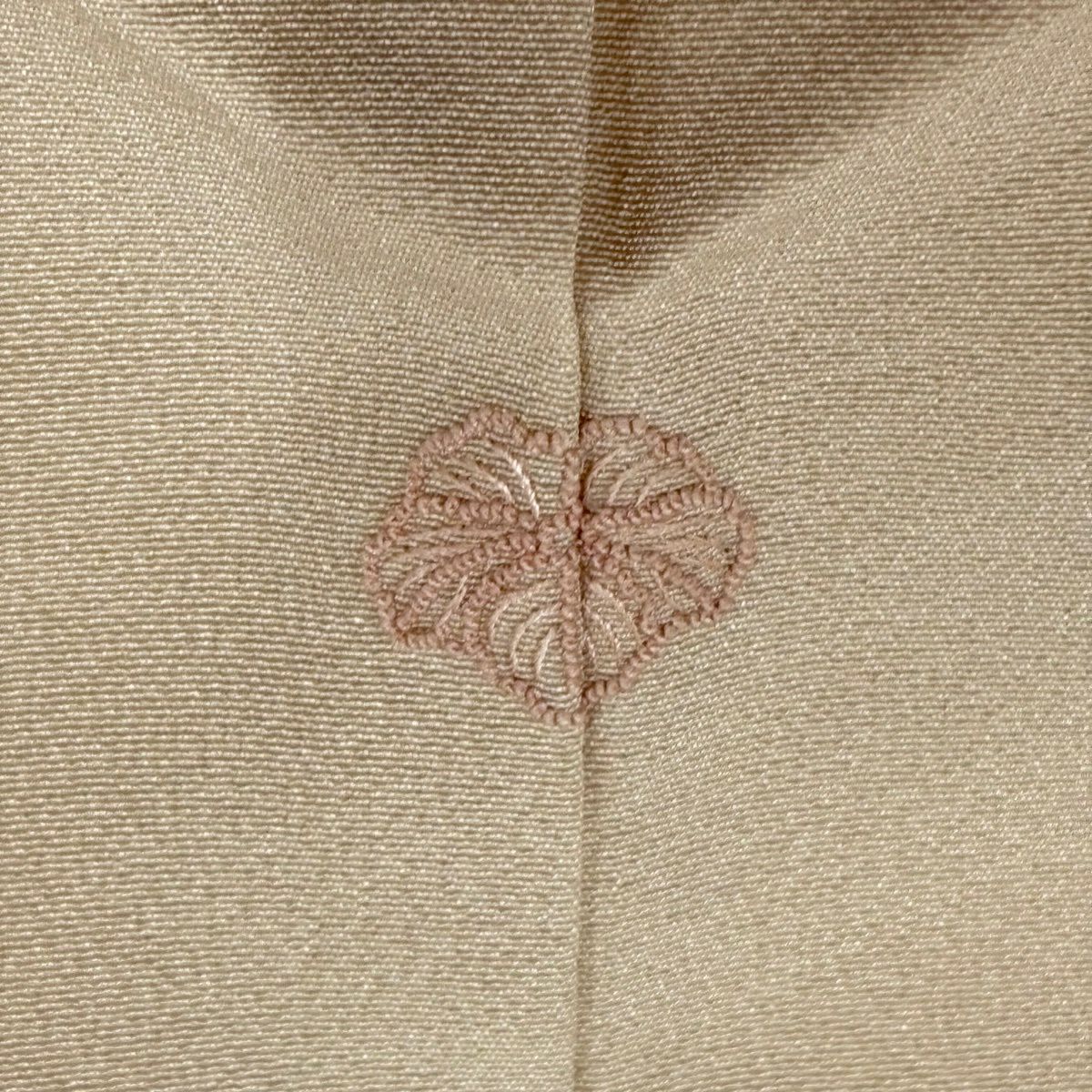 【美品】訪問服 身長159cm 袖長66.5cm M 雙層 落款あり 枝花 漸層 粉米色 純蠶絲 秀品級 一つ紋