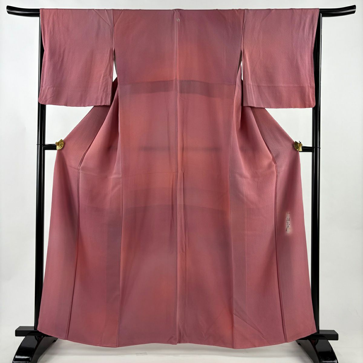 【美品】 小紋 身長162cm 袖長65.5cm M 雙層 斉藤三才 落款あり 漸層圖案 粉紅 純蠶絲 優品級 一個紋