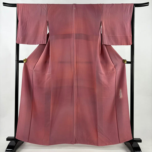 【美品】 小紋 身長162cm 袖長65.5cm M 雙層 斉藤三才 落款あり 漸層圖案 粉紅 純蠶絲 優品級 一個紋