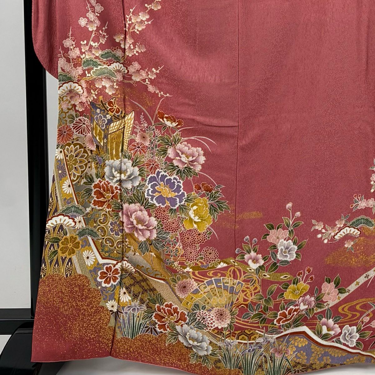 振袖禮服 身長165cm 袖長68.5cm L 雙層 御所車 草花紋紋 金彩裝飾 粉紅 純蠶絲 秀品級 一つ紋