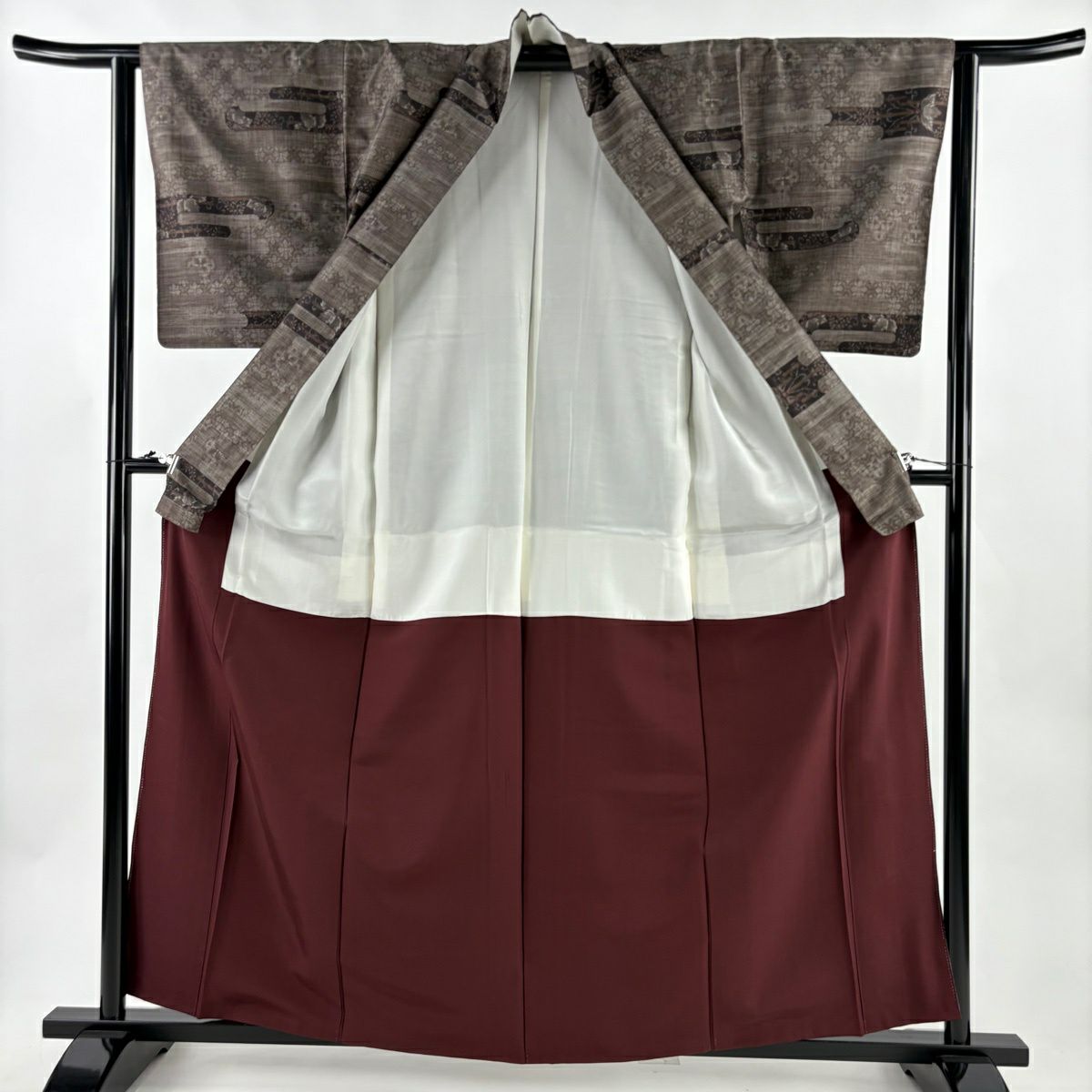 【美品】 紬織織 身長161cm 袖長62cm S 雙層 ヱ霞 草花紋紋 焦茶 純蠶絲 秀品級