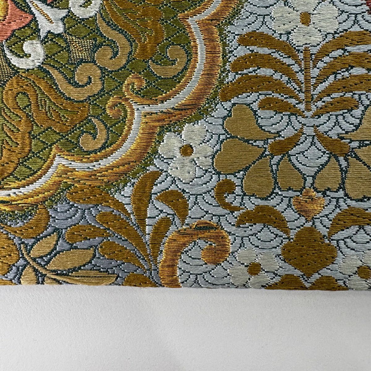 【美品】 袋帶 秀品級 藤花壽柏紋樣 金絲 金金箔 灰色 六通 純蠶絲